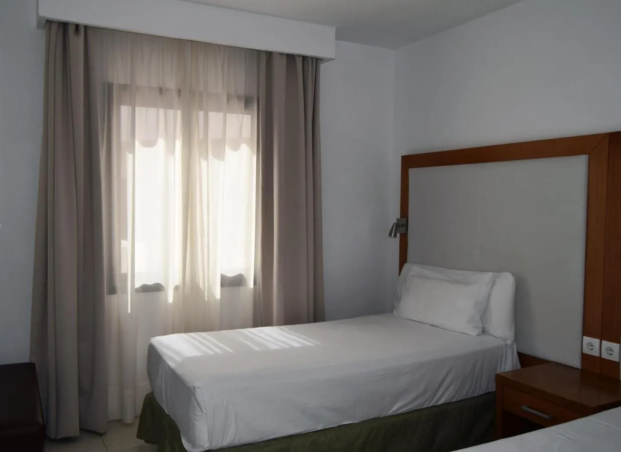 Apartamentos Hesperia Bristol Playa Corralejo 0*,  Spain